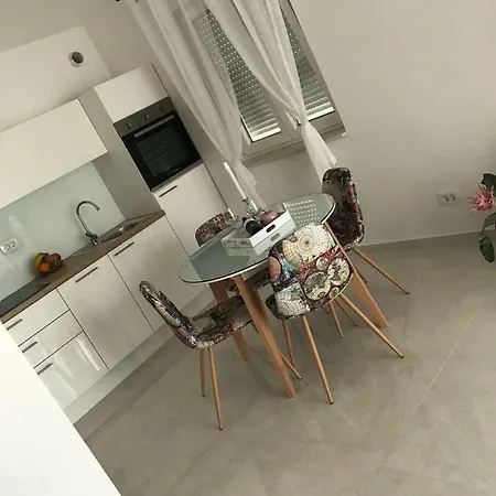 Sweet سبليت